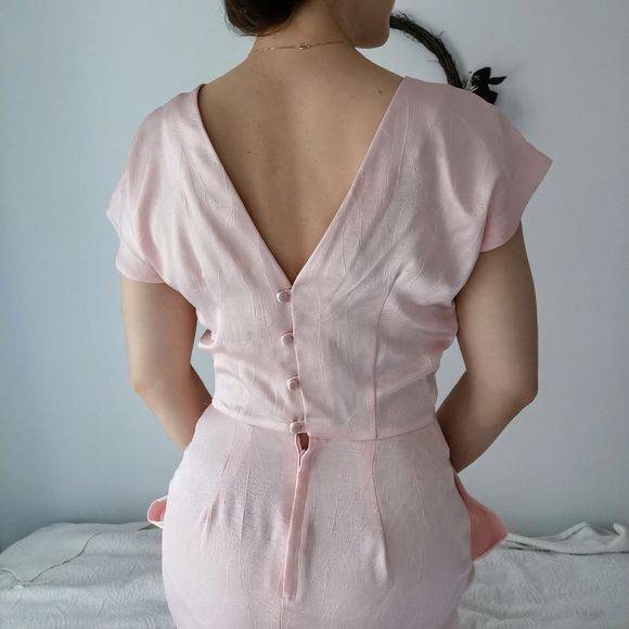 Medium vintage pink satin cocktail dress, women's retro evening wear - Picture 6 of 10